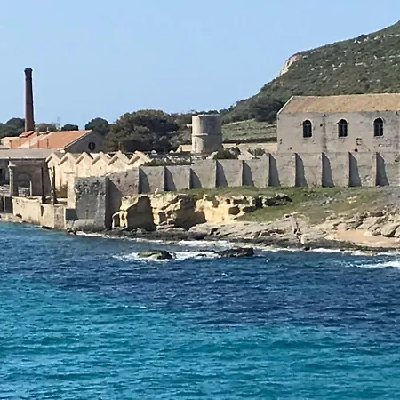 La Lanterna Sul Mare *
