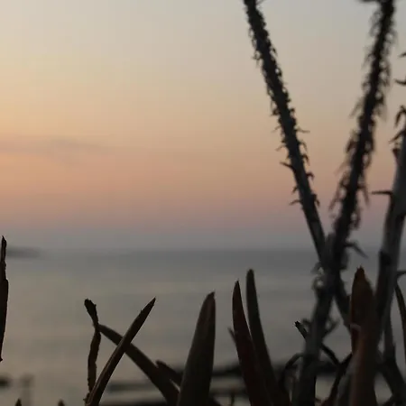 La Lanterna Sul Mare *