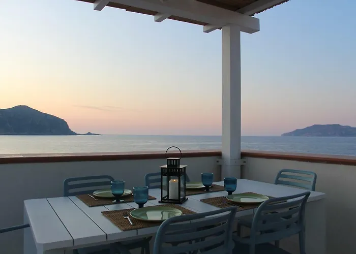 Lanterna Sul Mare Favignana