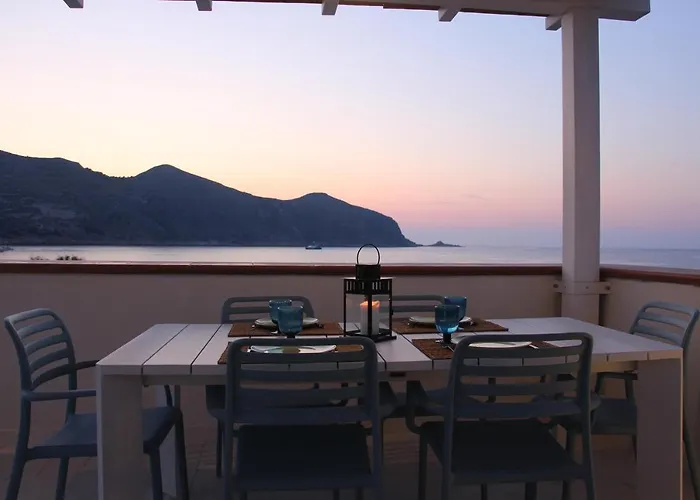 Lanterna Sul Mare Feriehus *